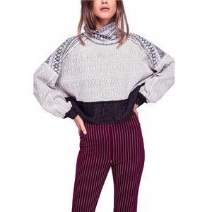 Free People At The Lodge Turtleneck Pullover NWT